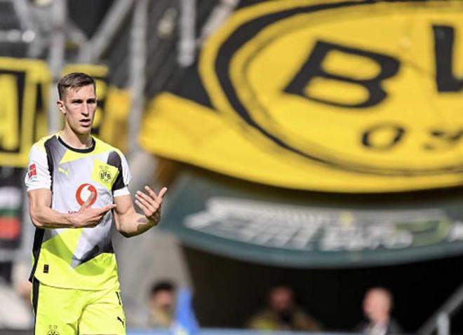 哈曼：施洛特贝克续约是因为没球队愿为他付转会费，这是双输